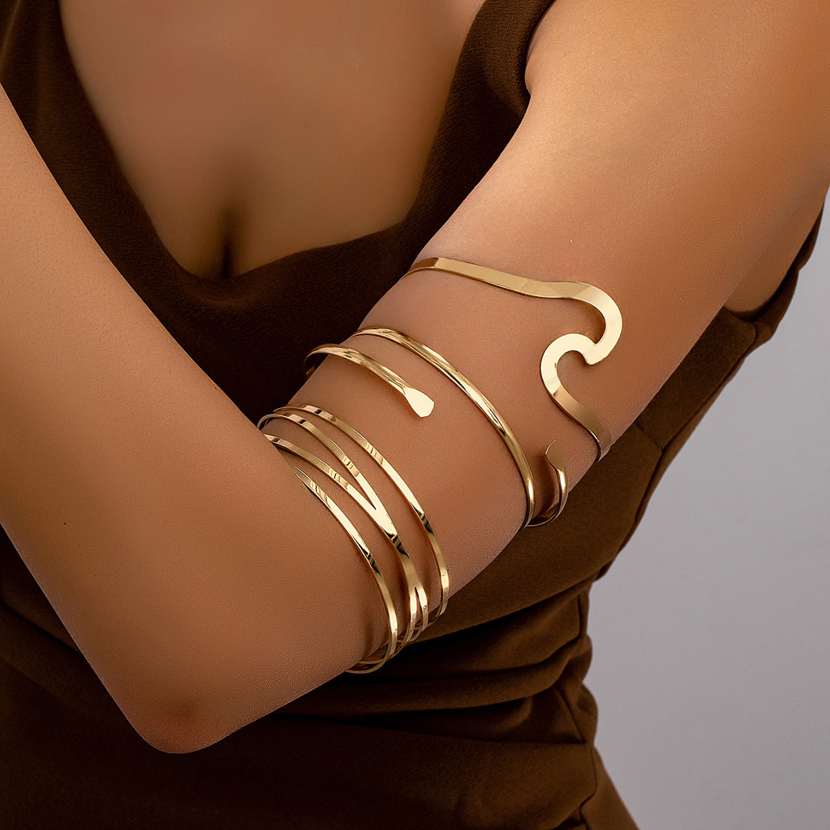 Planderful Vienna Verve Arm Ring – Stylish Minimalist Design