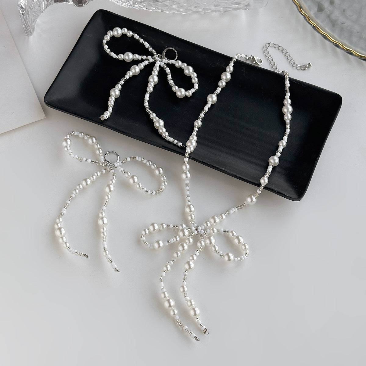 Planderful Vienna Verve Jewelry Set – Elegant Pearl and Bow Design