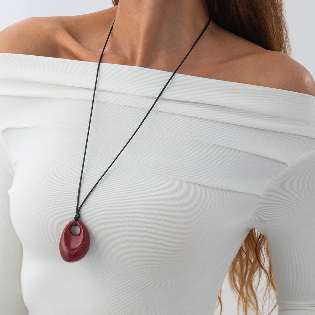 Adjustable Irregular Drop Pendant Necklace
