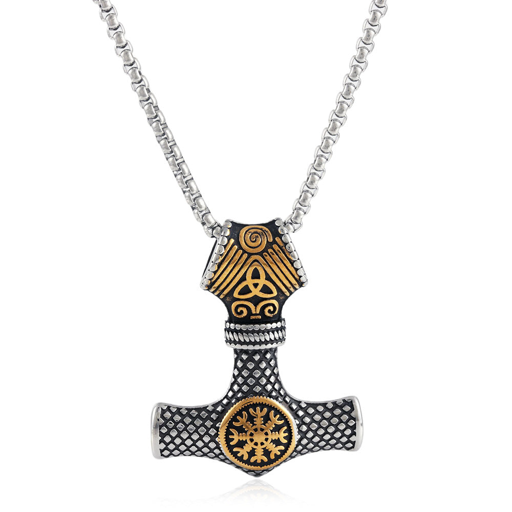 European and American Titanium Steel Irish Flower Pendant Necklace for Men and Women