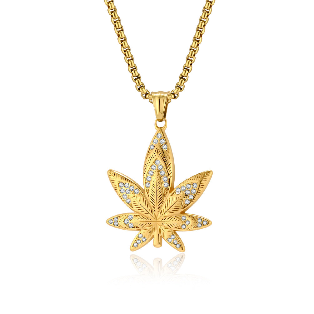European and American Hip Hop 18K Gold Maple Leaf Necklace