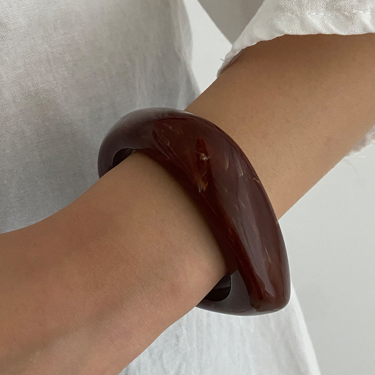 Resin C-Shaped Open Bracelet Design Irregular Geometric Bracelet