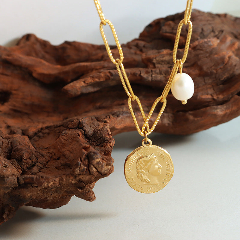 Retro Portrait Round Freshwater Pearl Pendant Necklace - Everyday Genie Collection