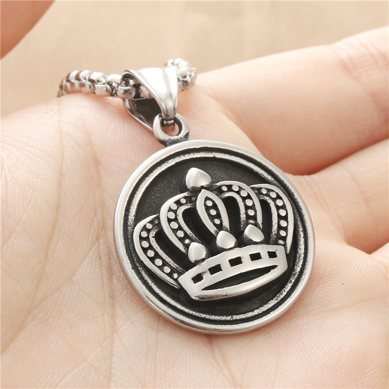 Personalized Punk Titanium Steel Crown Pendant Necklace for Trendy Girls