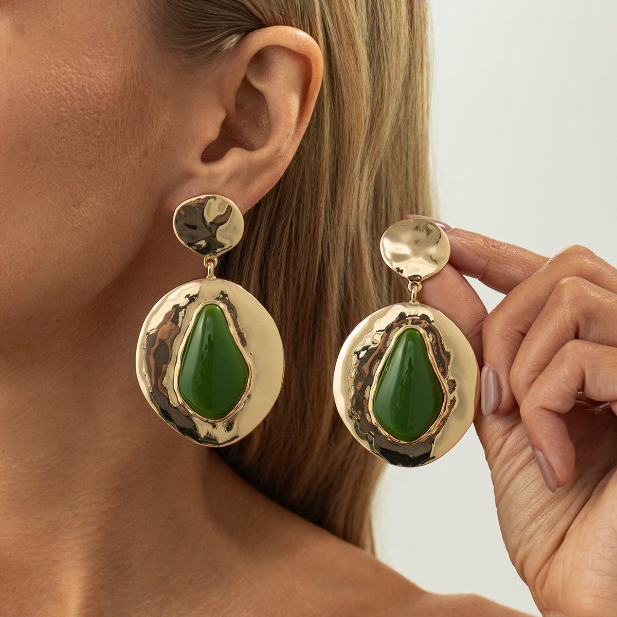 Planderful Gem Pendant Earrings Hong Kong Style Irregular Water Drop Retro Statement Jewelry For Fashionable Women