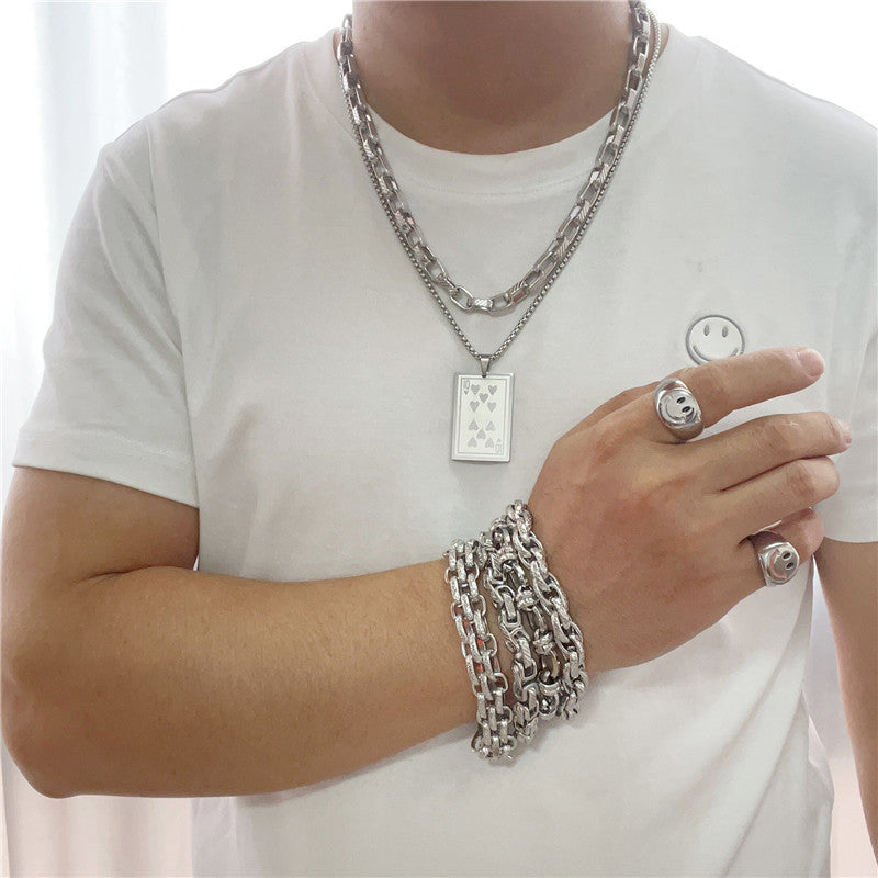 Personalized Retro Playing Card Pendant Necklace for Men – Trendy Titanium Steel Poker Jewelry with 10 Pendants