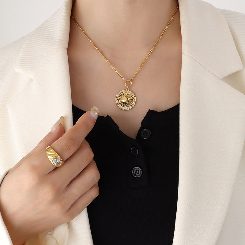 Metal Hollow Straw Hat Necklace and Earrings Set for Women