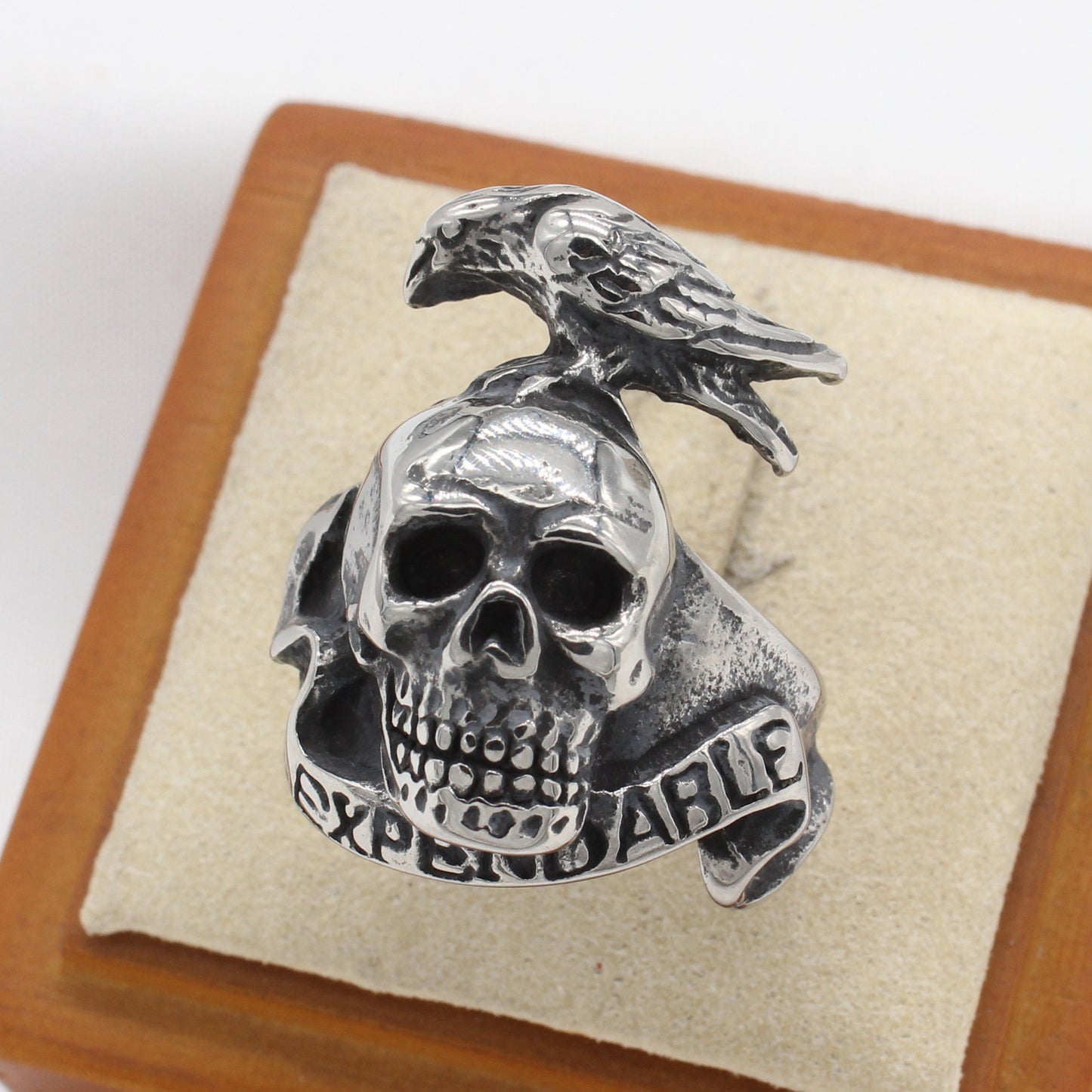 Planderful Everyday Genie – European and American Personalized Retro Skull Men's Titanium Steel Ring