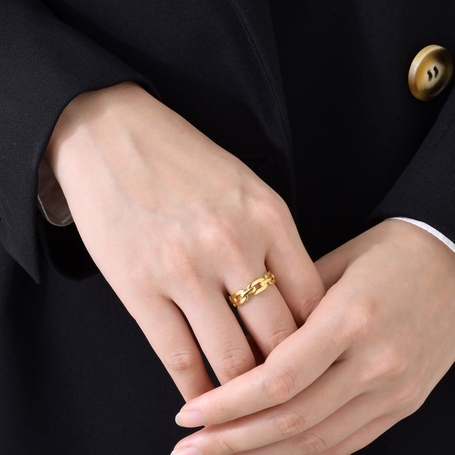 Stainless Steel Blade Personalized Chain Ring Female Jewelry