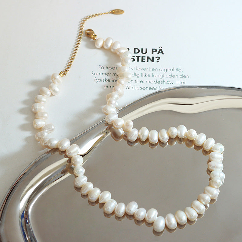 Elegant Irregular Freshwater Pearl Collar Necklace with French Flair