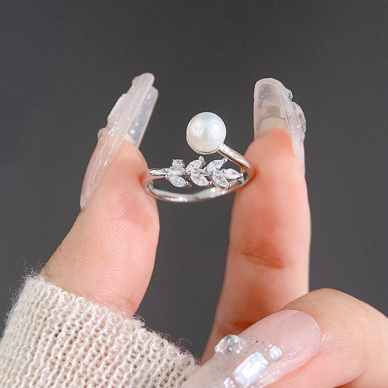 Zircon Leaf Pearl Opening Sterling Silver Ring
