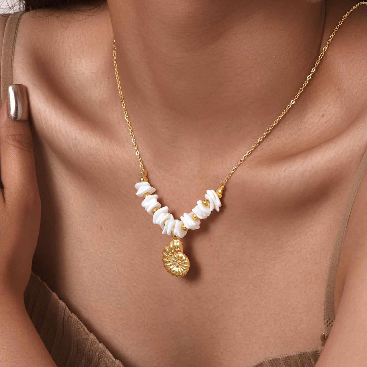 Stainless Steel Gold Summer Ocean Style White Shell Square Conch Necklace