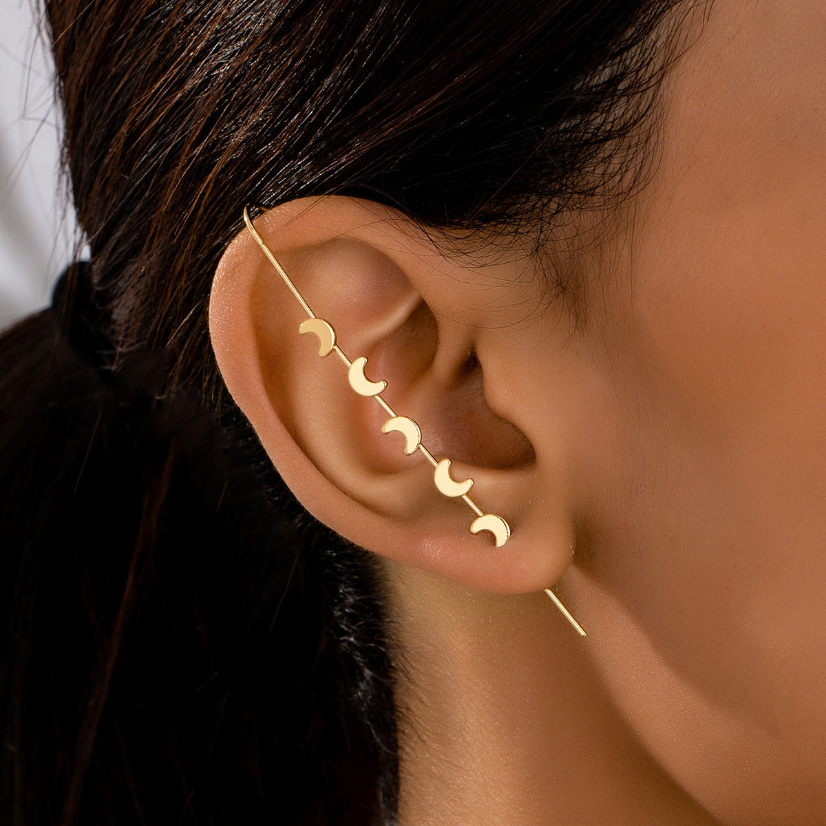 Planderful Vienna Verve Earrings – Simple and Practical Design