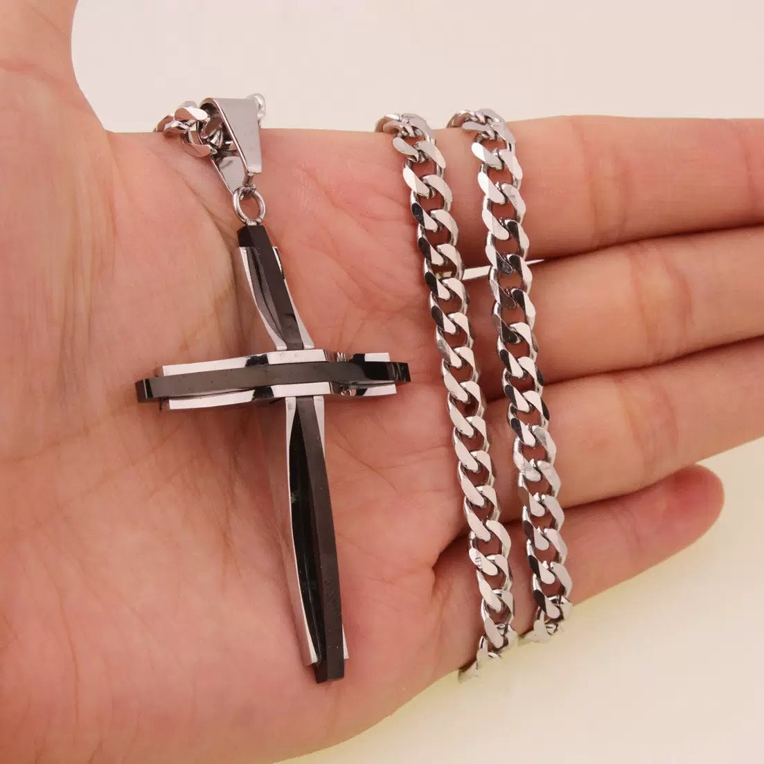 Planderful Cross Necklace Unisex Stainless Steel Minimalist Pendant For Men And Women Gift