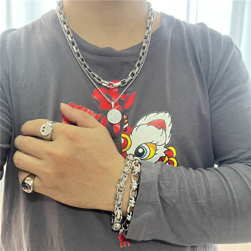 Stylish Titanium Steel Round Pendant Necklace for Men with Retro Sequined Design