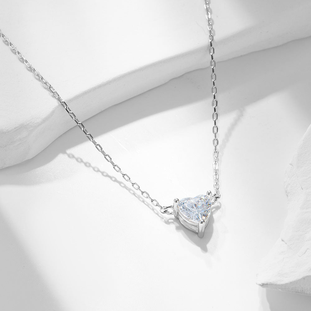 S925 Sterling Silver Classic Three-Claw Love Zircon Necklace Versatile Heart-Shaped Necklace