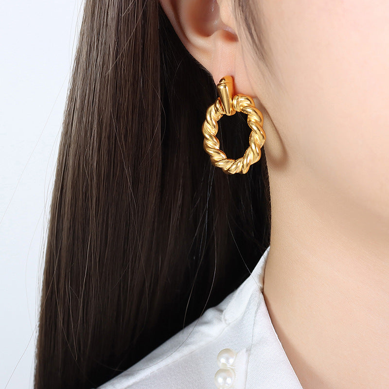 Vintage Spiral Hoop Retro Earrings - Elegant Gold Plated Stud Jewelry