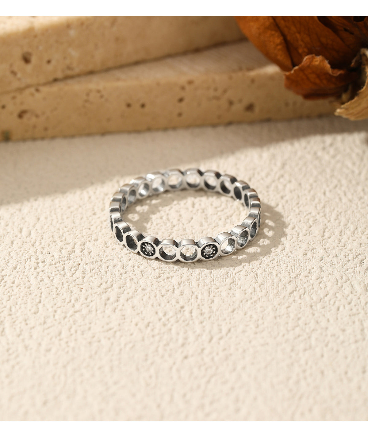 S925 Sterling Silver Distressed Geometric Moissanite Ring