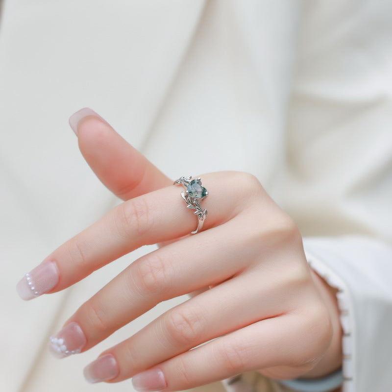 Planderful Everyday Genie – Elegant Green Moss Silver Heart Ring