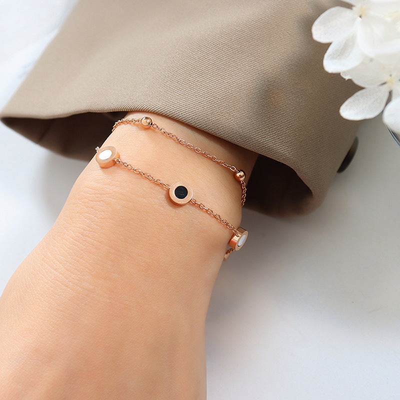 Fashionable Titanium Steel Bracelet with 18K Gold Plating for Women, Minimalist Design, Cold Ins Wind