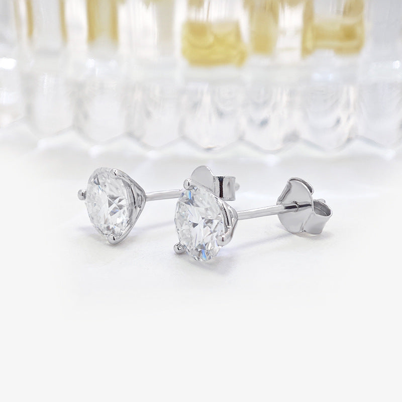 Japan And Korea Small Fresh Sterling Silver Moissanite Earrings