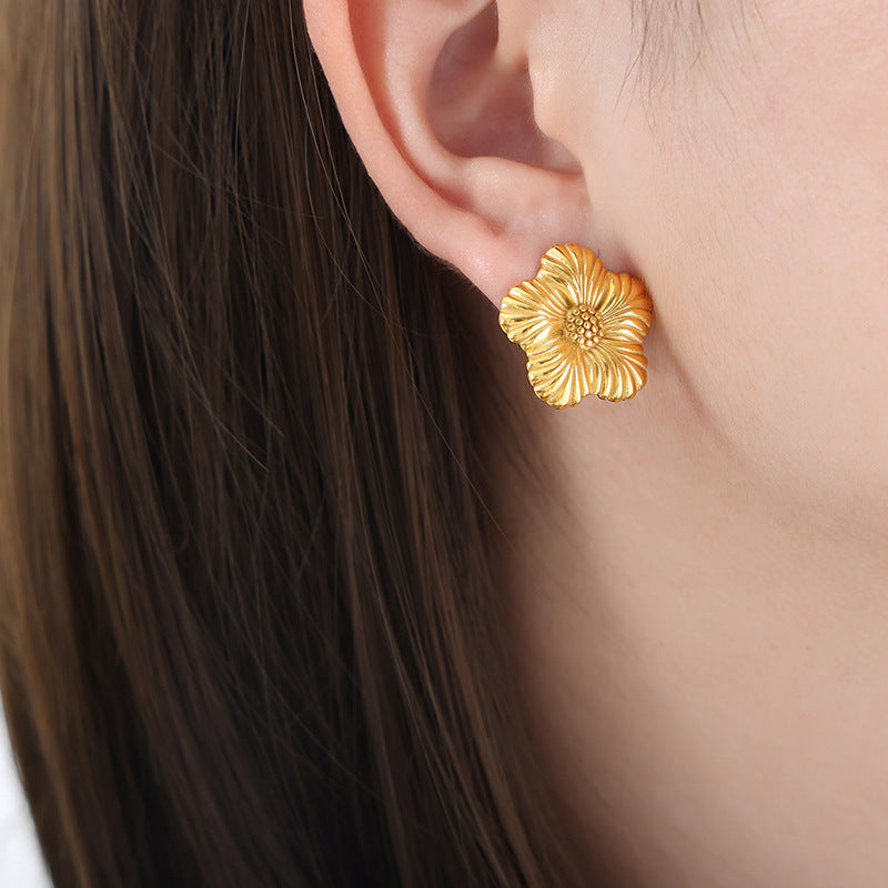 Sunflower Retro Earrings - Gold-Plated Titanium Studs in Literary Style
