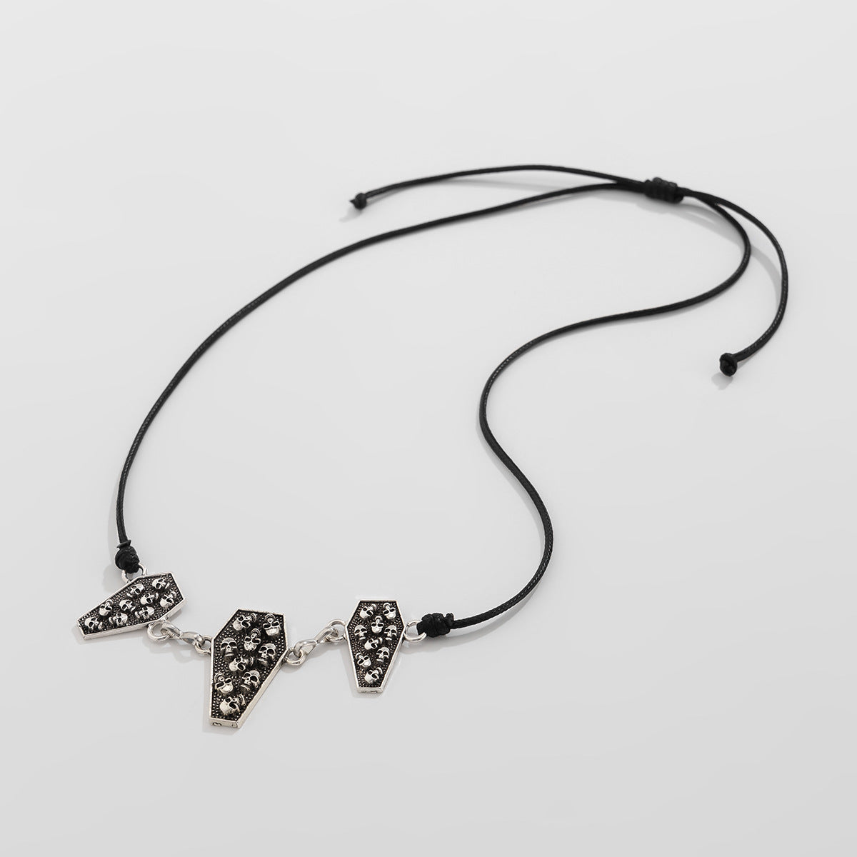 Gothic Skull Pendant Choker Necklace