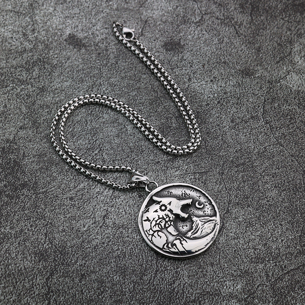 Personalized Niche Nordic Viking Wind Wolf Compass Pendant
