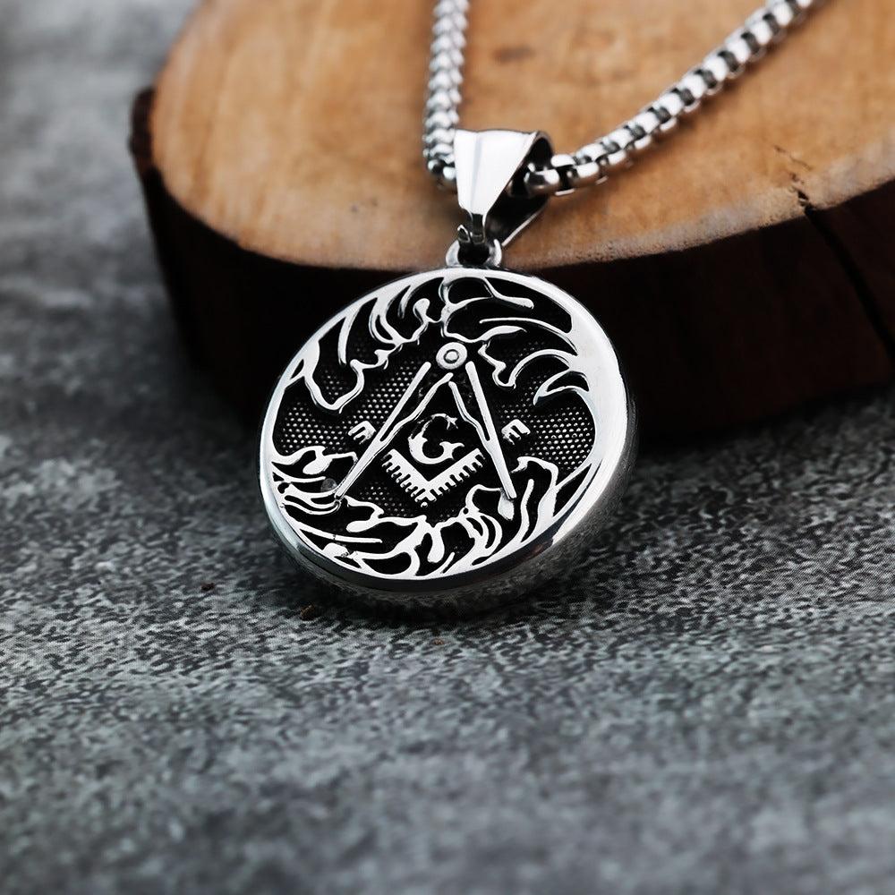 European and American Men's Freemasonry Badge Necklace