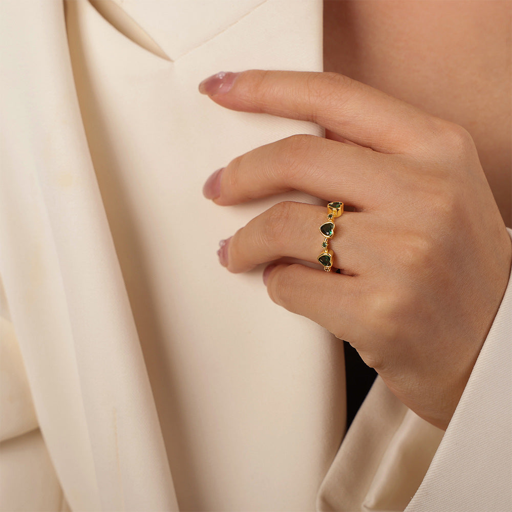 Heartfelt Copper Zircon Ring - Elegant European and American Jewelry for Women