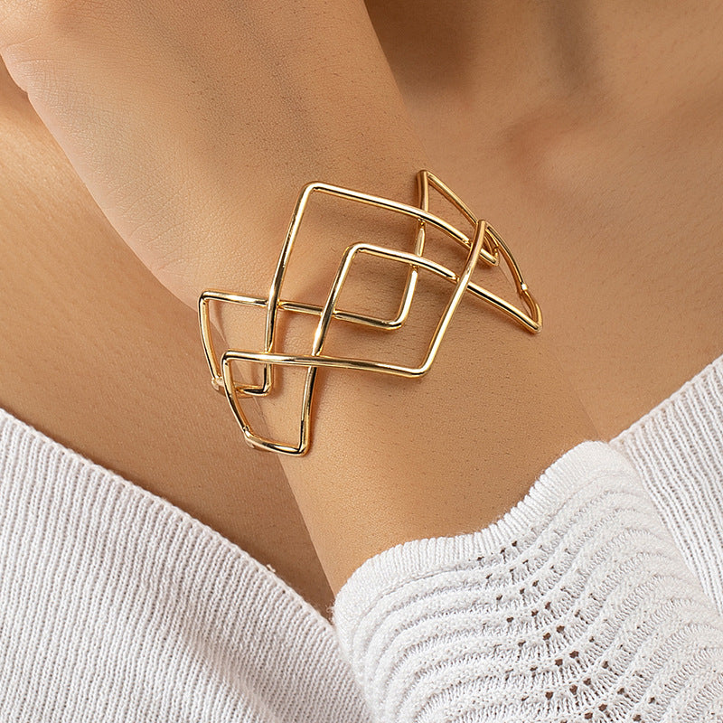 High-End European Style Vienna Verve Twisted Metal Bracelet