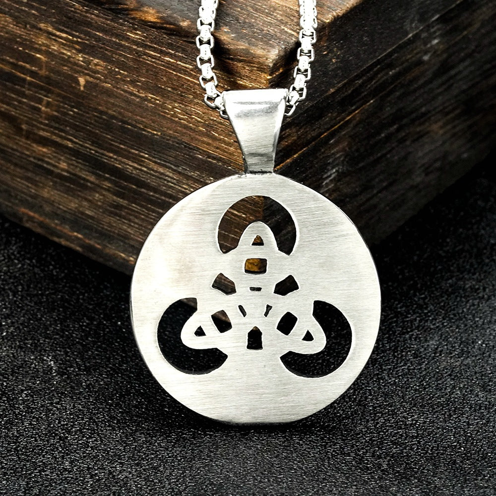 European and American Jewelry Wholesale Titanium Steel Men's Pendant Necklace Viking Celtic Knot Design