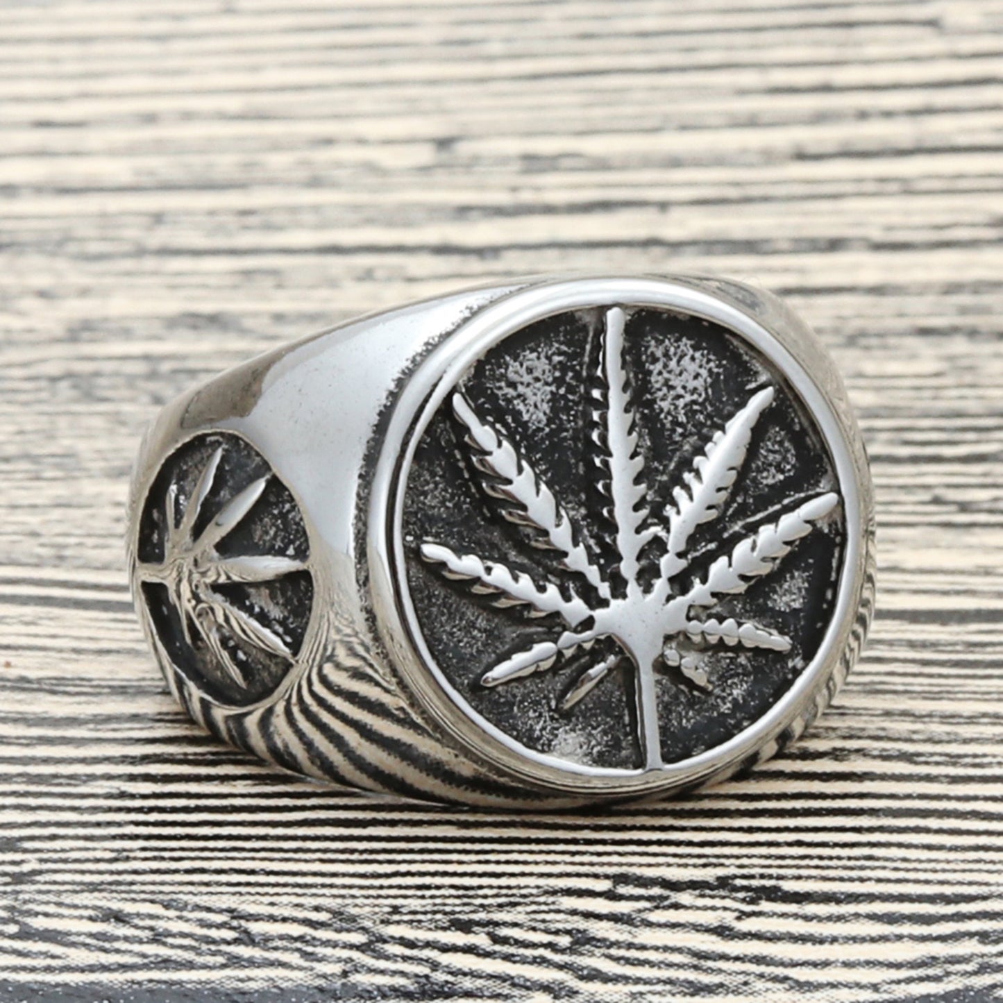 Titanium Steel Maple Leaf Ring for Men - Retro Punk Style in Stainless Steel