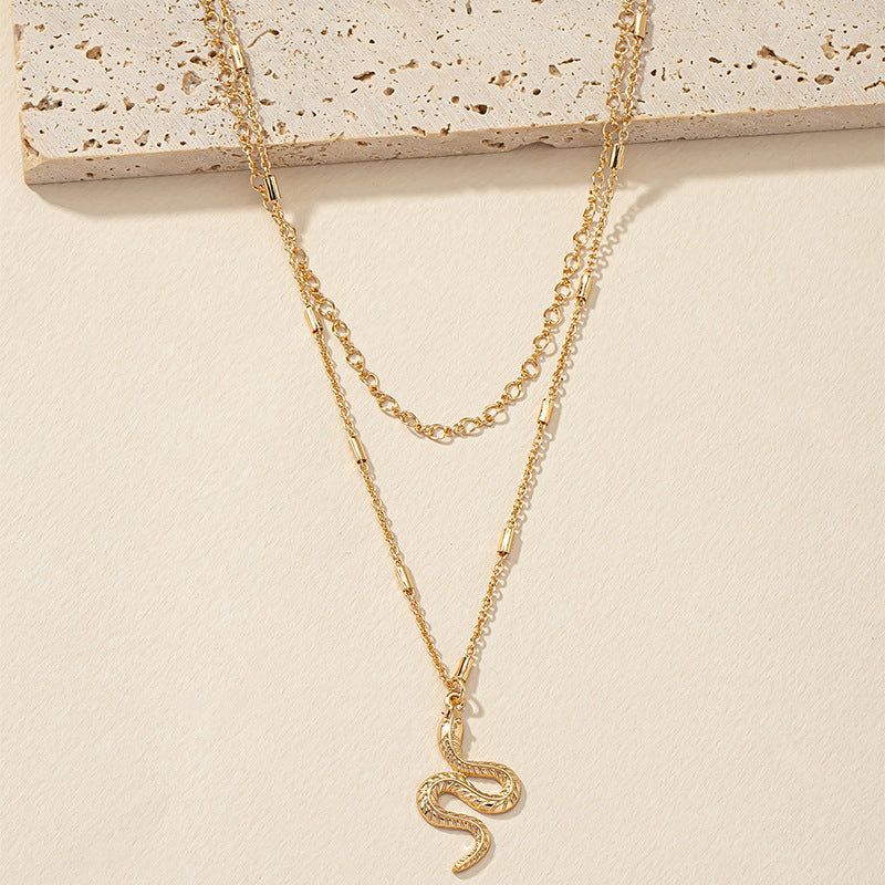 Trendy Alloy Snake Pendant Necklace - Vienna Verve Collection