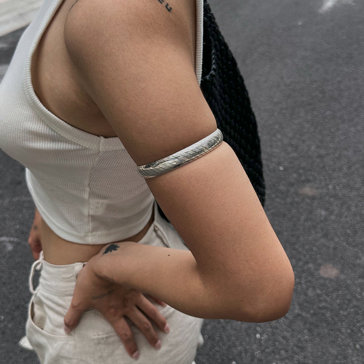 Planderful Geometric Arm Bracelet Vienna Verve Irregular Striped Design For Women Versatile Statement Jewelry