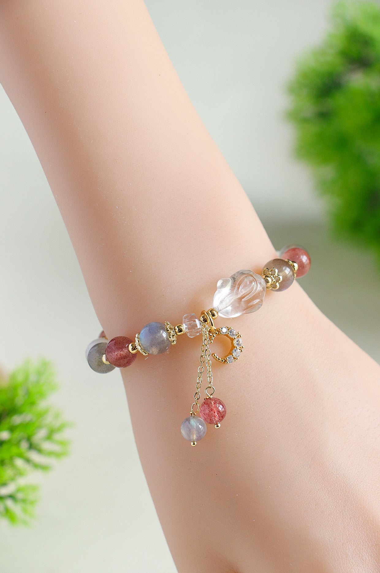 Planderful Fortune's Favor Bracelet – Fresh and Sweet Crystal Design