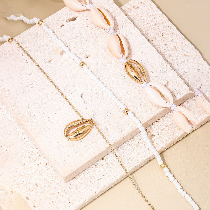 Bohemian Charm Layered Necklace with Vintage Boho Pendant