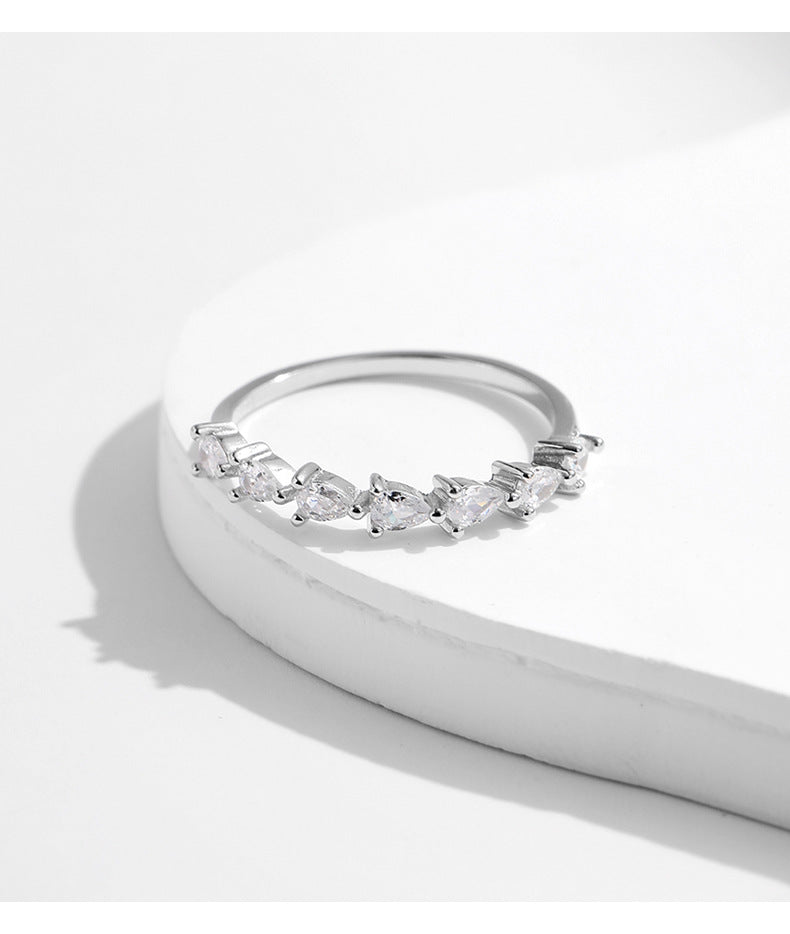 Sterling Silver Heart-shaped Zircon Ring