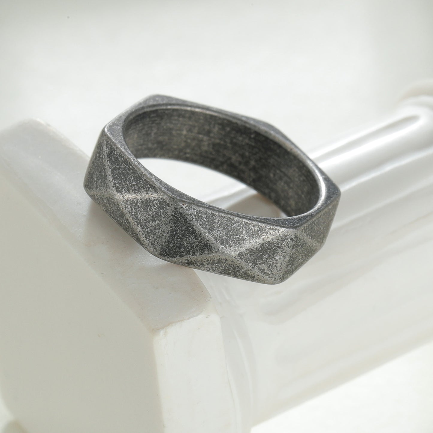 Planderful Titanium Steel Ring Unisex Hipster Rhombus Design With Mechanical Cut Surface Ancient Silver Finish
