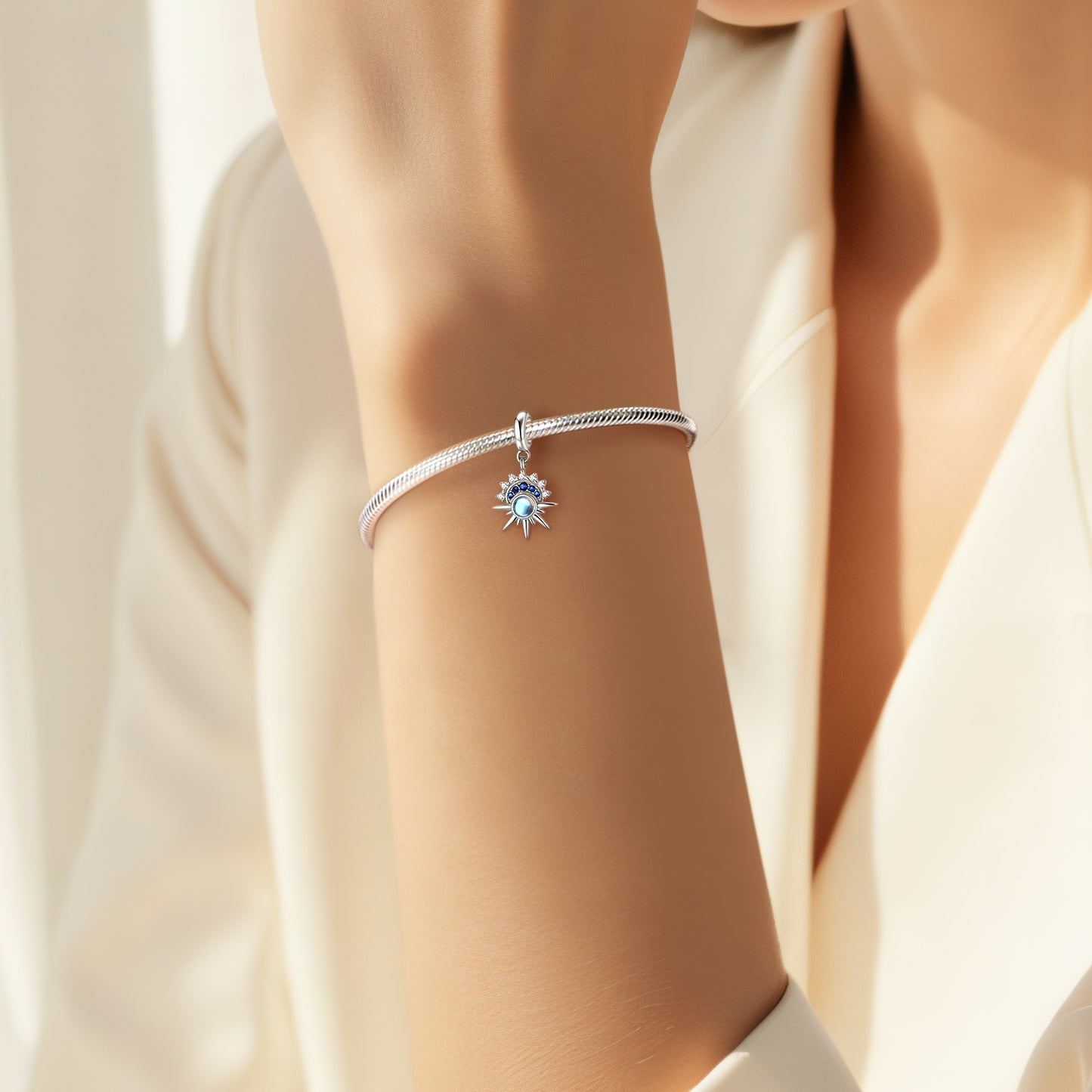 Planderful Jewelry Moonstone Pendant Sterling Silver