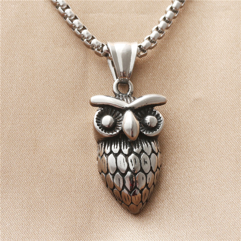Stylish Titanium Steel Owl & Eagle Pendant Necklace for Men and Women - Personalized Punk Retro Design