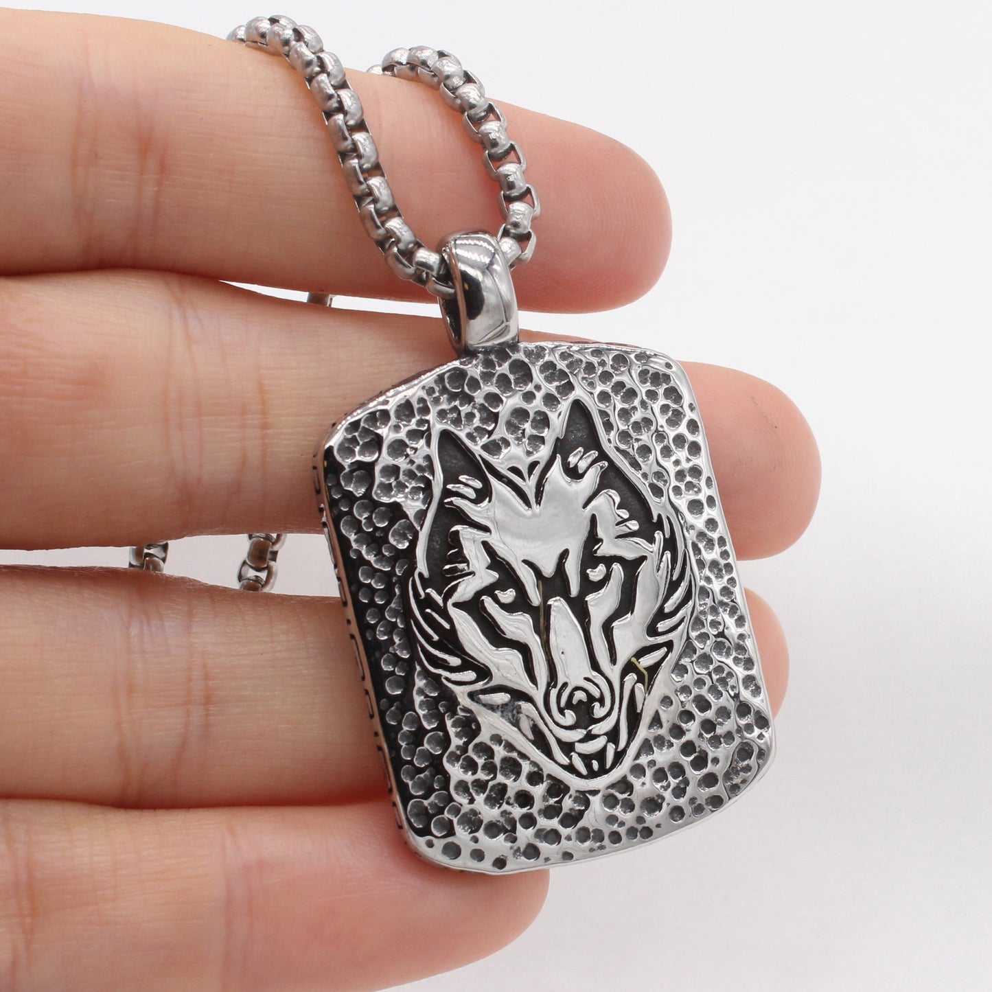 Planderful Jewelry Mens Wolf Head Pendant In Titanium Steel Personalized Retro Style