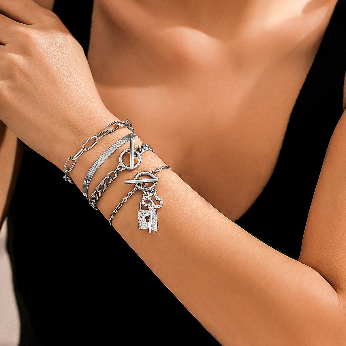 Elegant Rhinestone Jewelry Set with Lock Necklace, Snake Bone Chain, and Key Bracelet