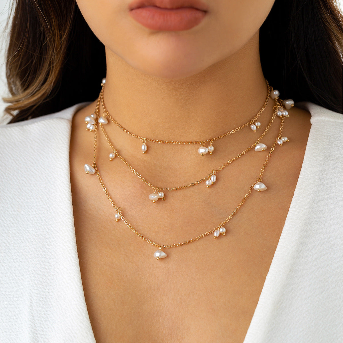 Portrait & Pearl-Style Y-Fringe Necklace