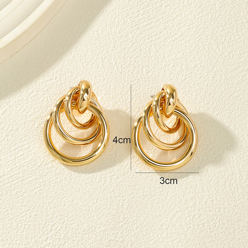 Exaggerated Metal Chain Earrings with Personalized Touch - Vienna Verve Collection