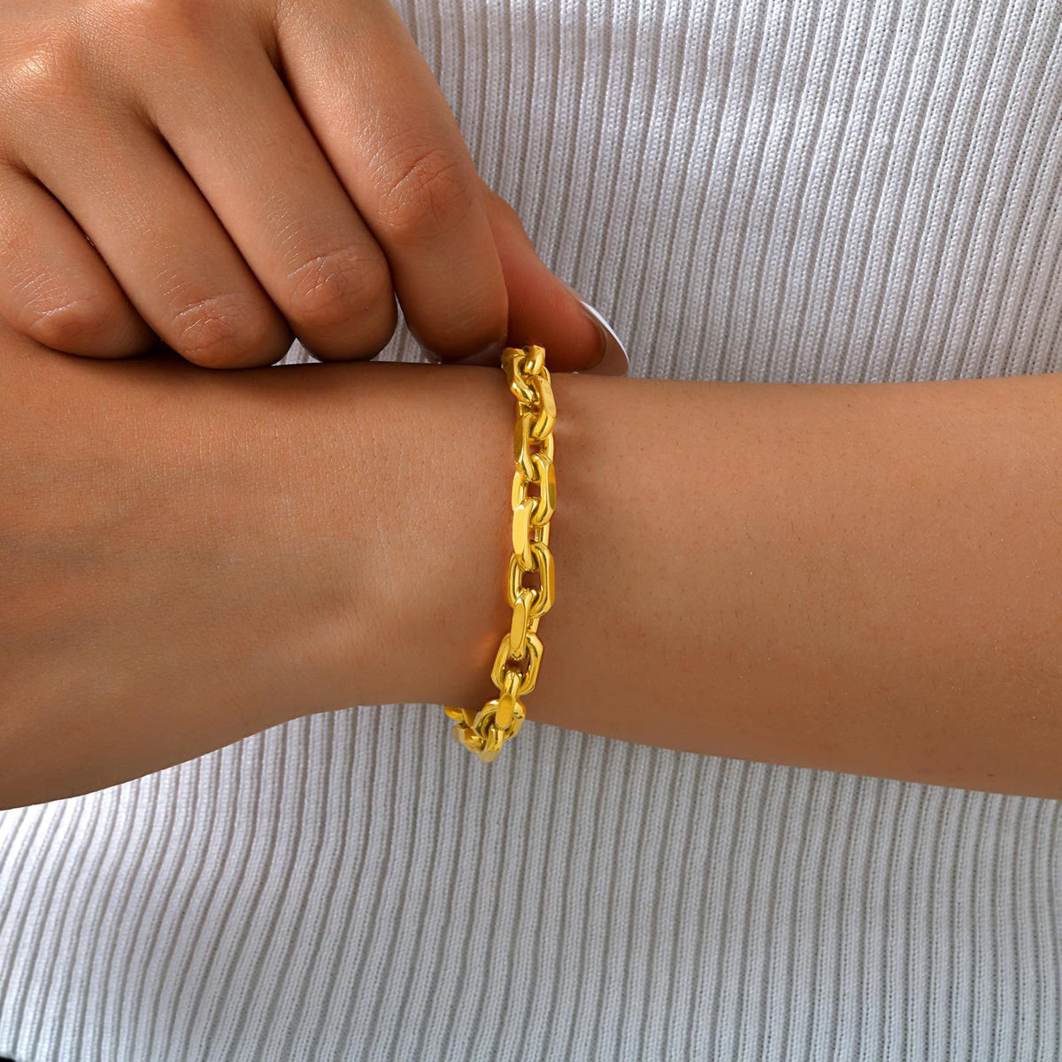 Stainless Steel Rectangular Corner Chain Bracelet Gold Women's Elegant