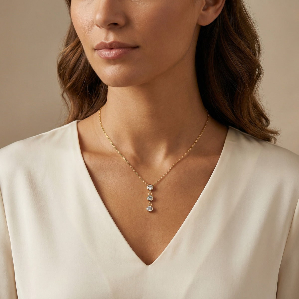 Stainless Steel Ol Three Zircon Necklace Commuting