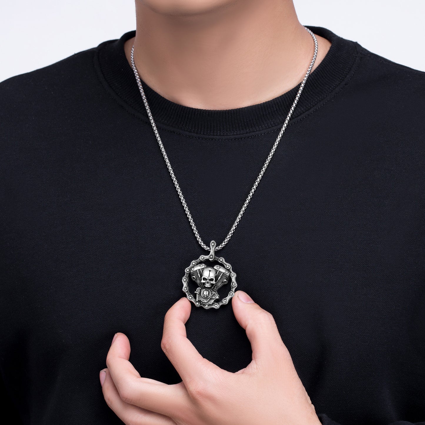 Steel Necklace – Vintage Retro Punk Skull Pendant