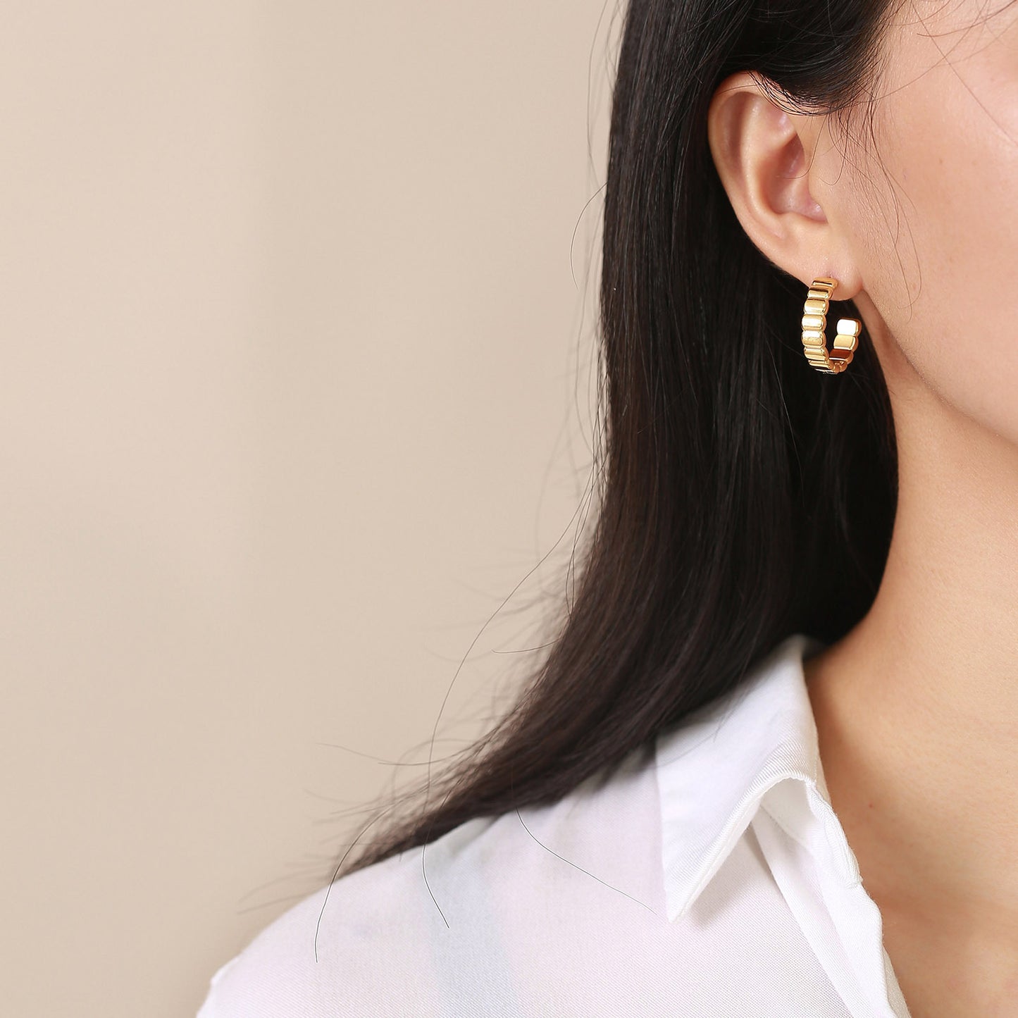 European And American Earrings Stainless Steel C Shaped Golden Women