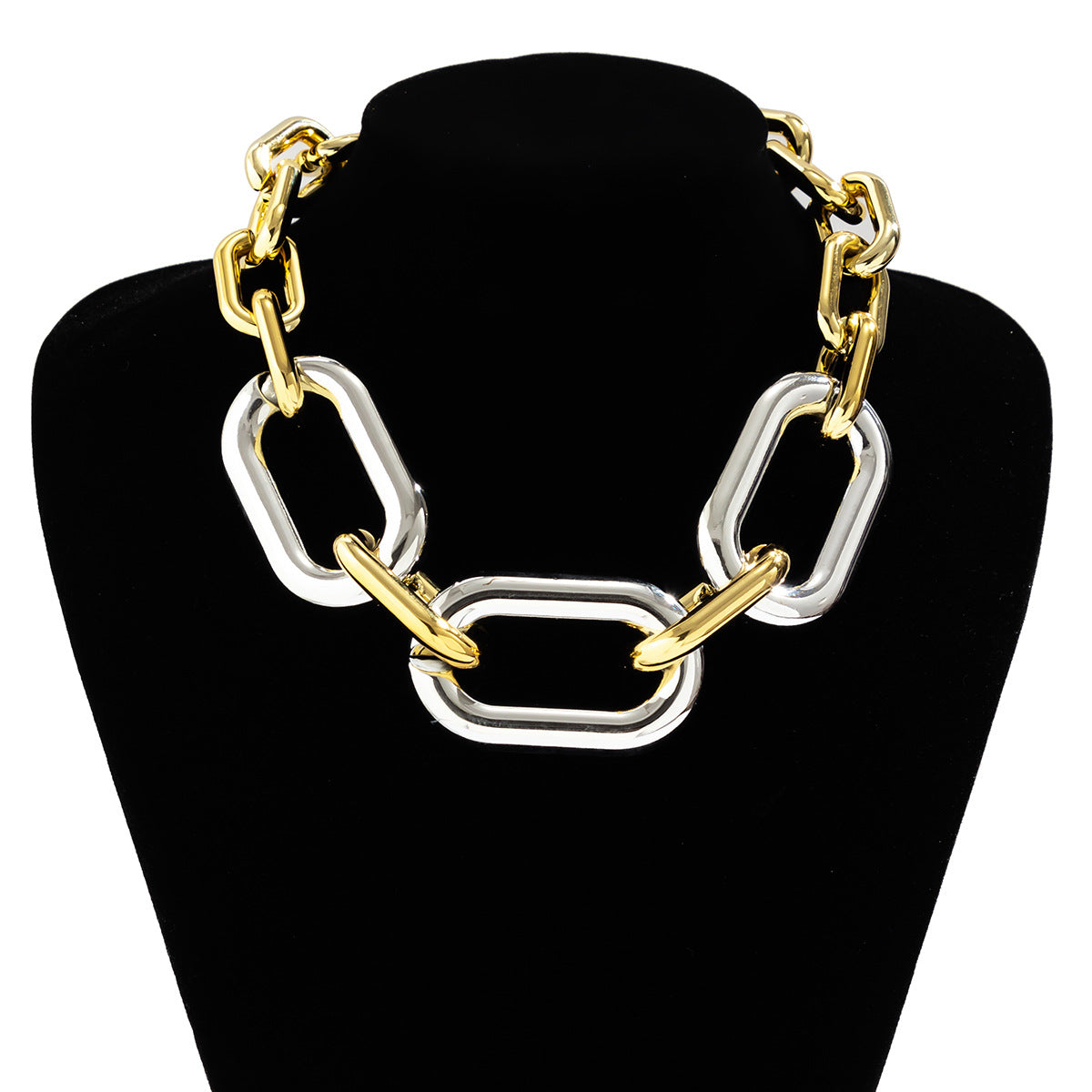 Hip-hop Thick Chain Punk Necklace with Geometric Buckle for Women